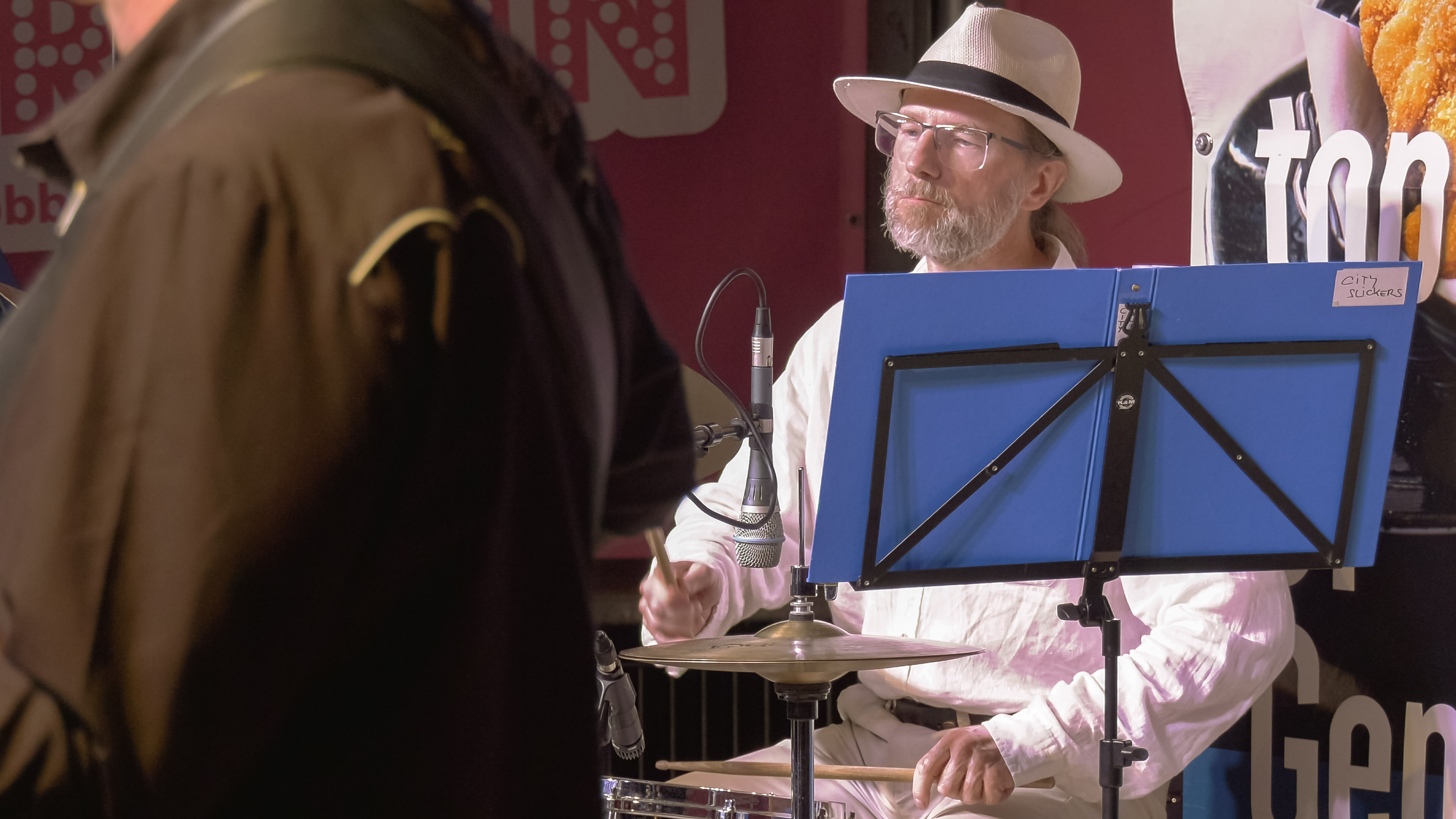 Oliver Krammer – drums